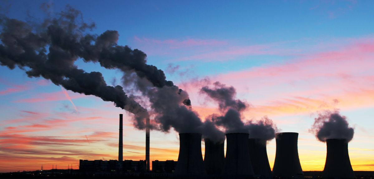 Coal power plant. Credit: Shutterstock